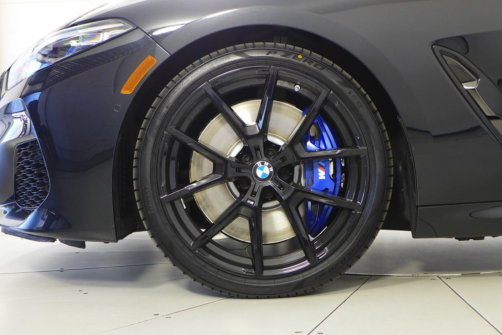 Thumbnail: 2022 BMW 8 Series - 5