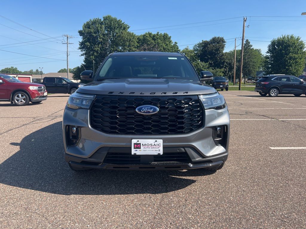 2025 Ford Explorer