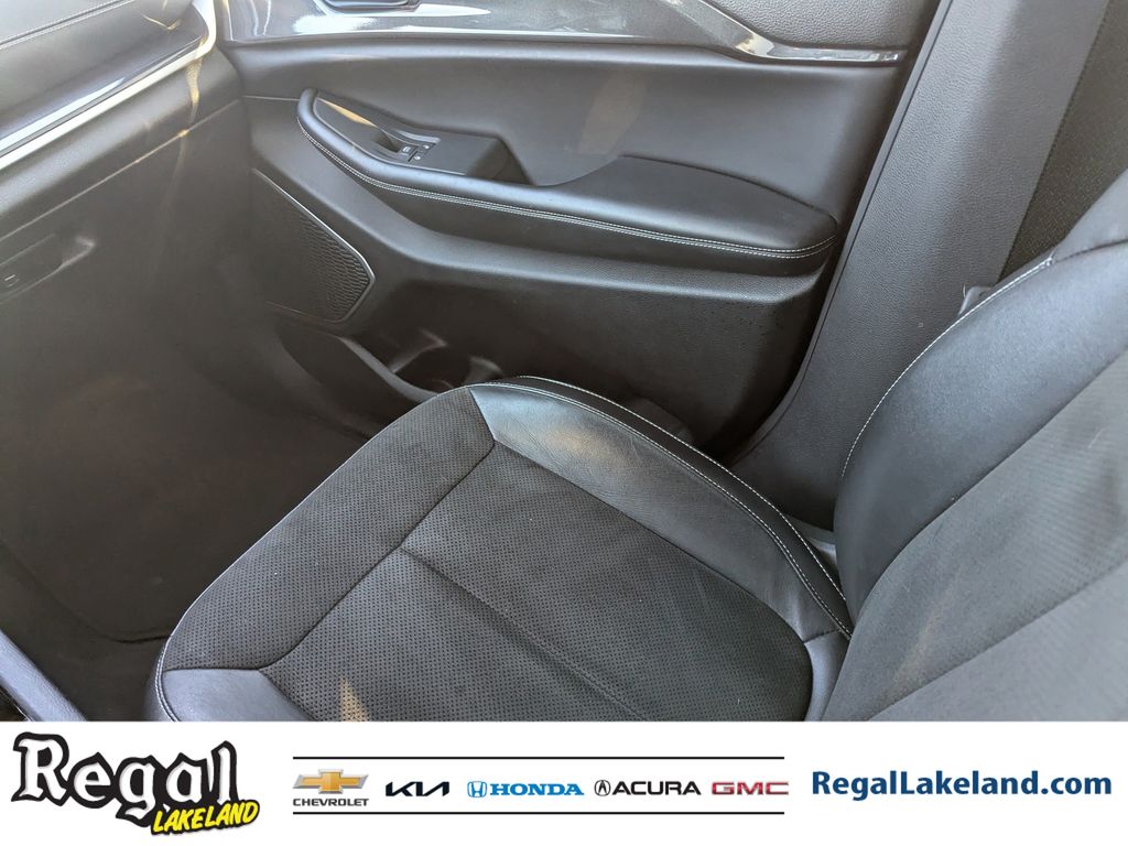 used 2022 Jeep Grand Cherokee car, priced at $27,692