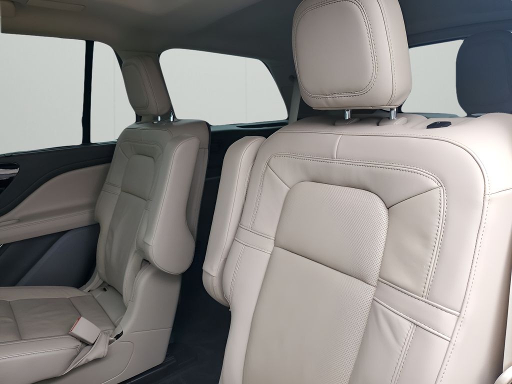 Used Car 2023 Lincoln Aviator  Reserve For Sale Under $50,000 In Austin, Texas