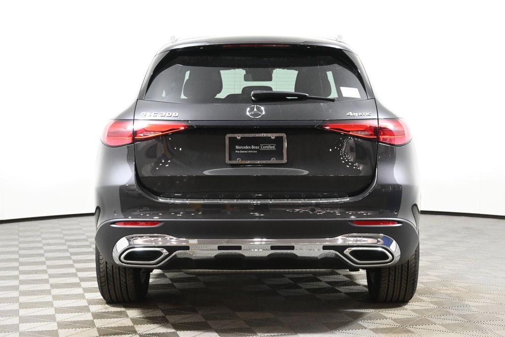 2025 Mercedes-Benz GLC 300 6