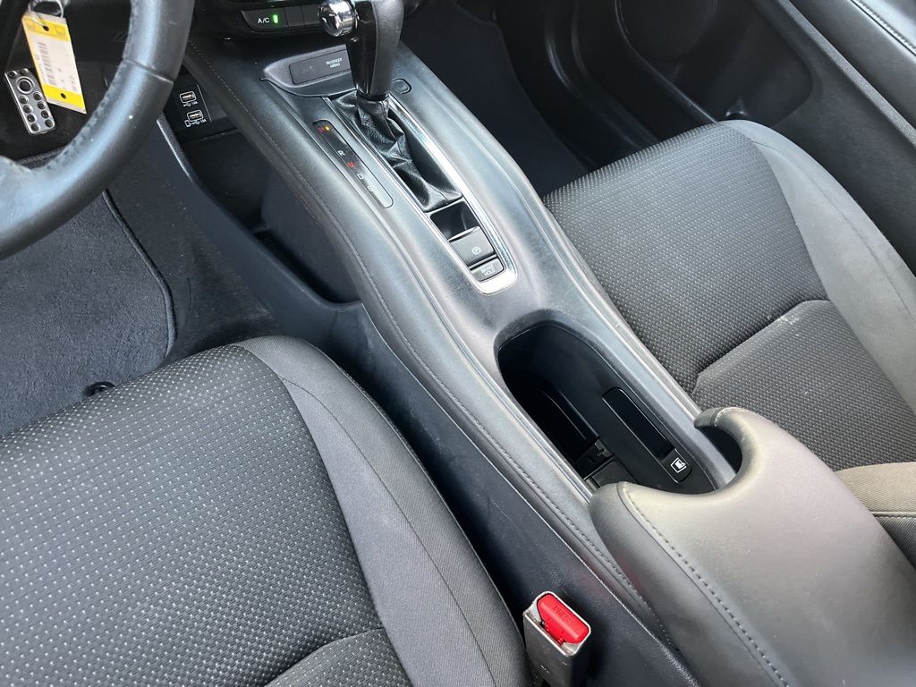 Thumbnail: 2021 Honda HR-V - 20