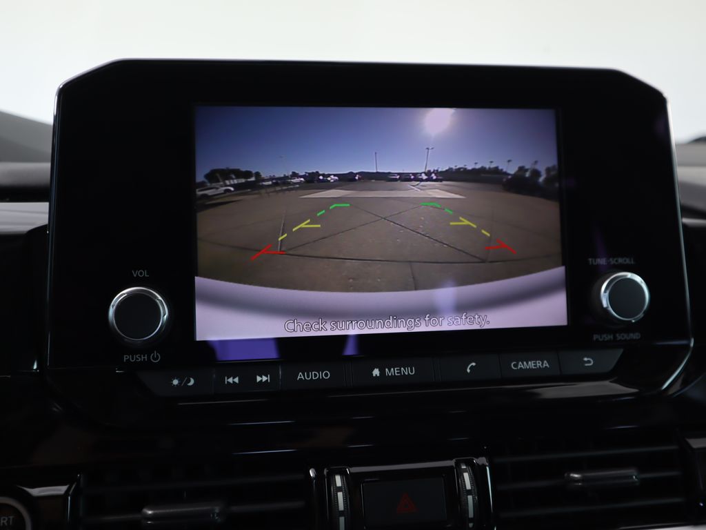 Thumbnail: 2022 Nissan Pathfinder - 15