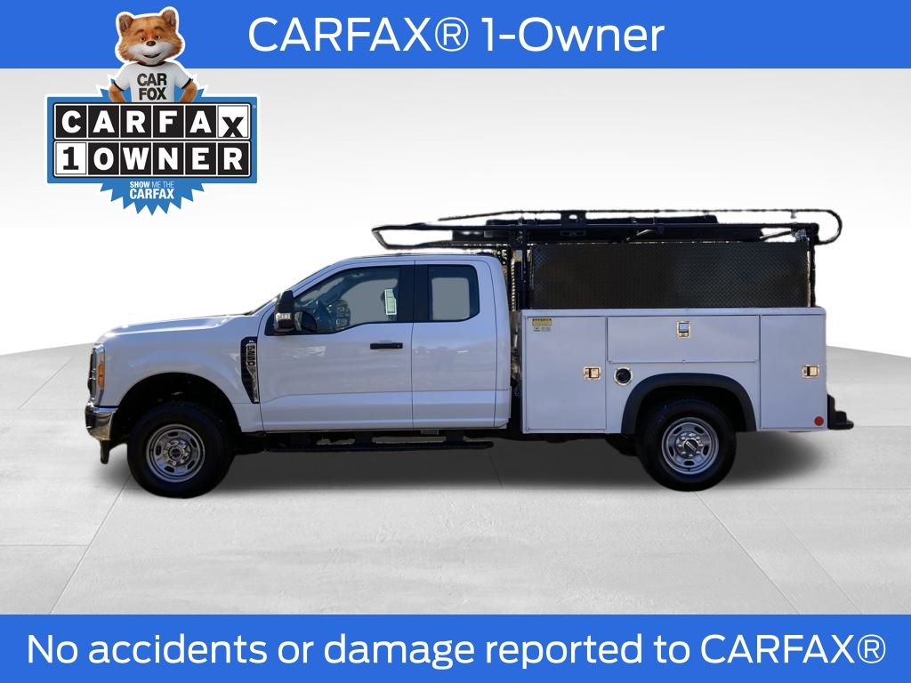 2023 Ford F-250 XL photo 2