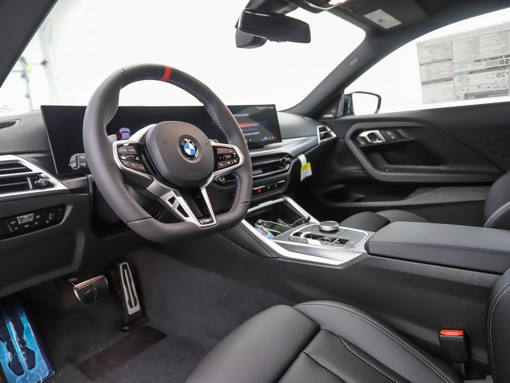 Thumbnail: 2025 BMW 2 Series - 10