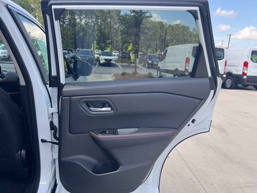 2025 Everest White Pearl Nissan Rogue Rock Creek AWD SUV