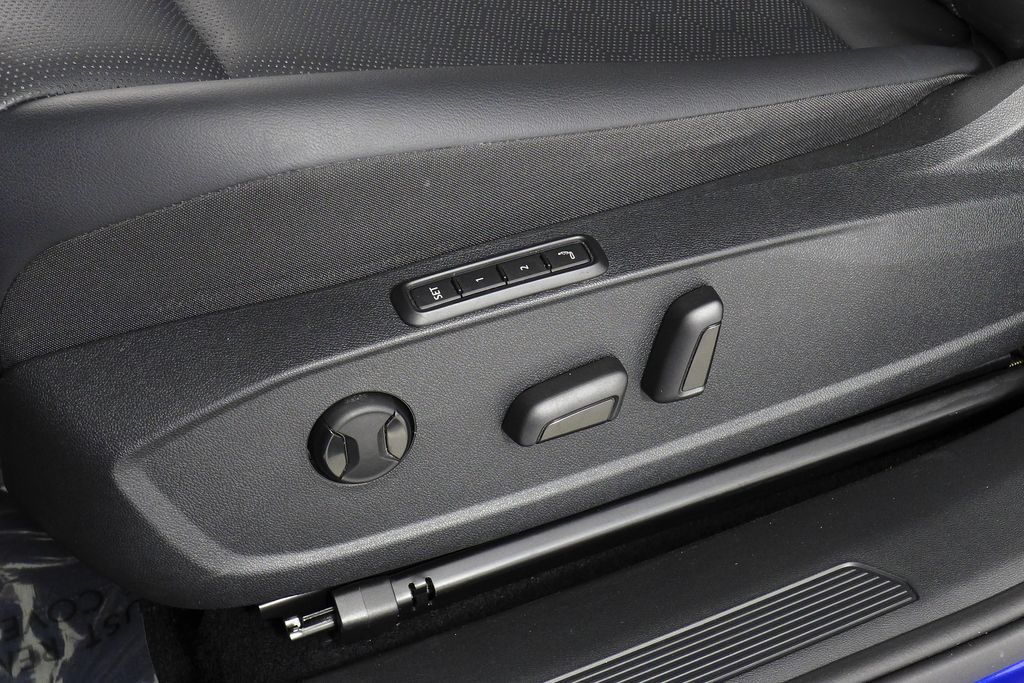 Thumbnail: 2022 Volkswagen ID.4 - 23