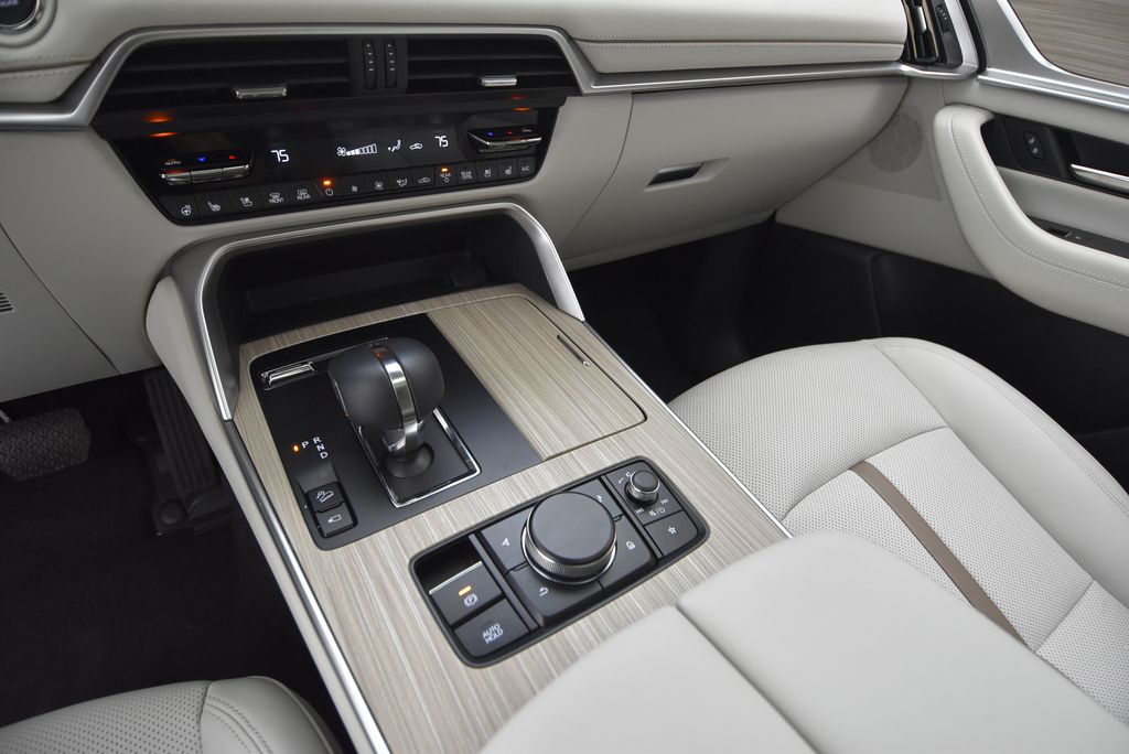 2025 Mazda CX-90 3.3 Turbo Premium Plus photo