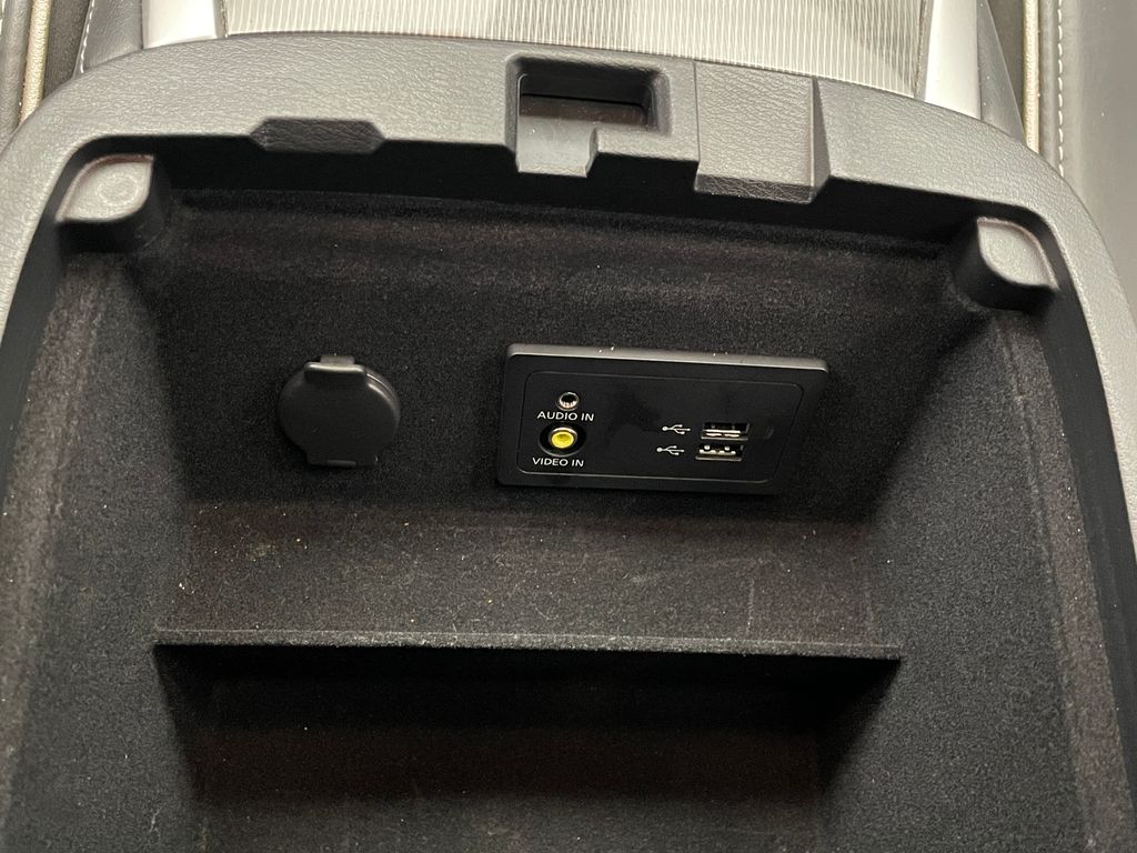 Thumbnail: 2020 INFINITI QX60 - 30