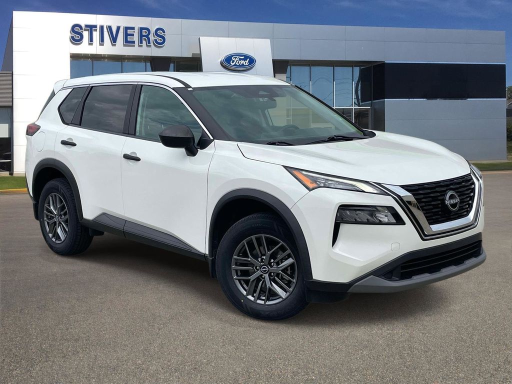 Glacier White 2023 Nissan Rogue S FWD SUV / Crossover Front-Wheel Drive Continuously Variable Transmission