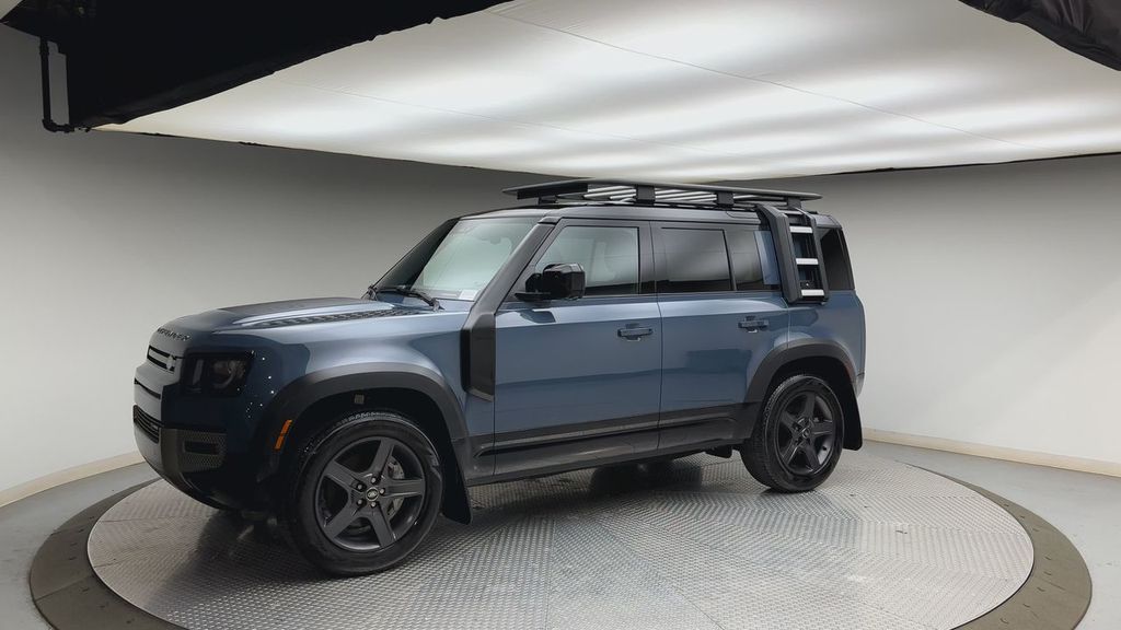 Thumbnail: 2023 Land Rover Defender - 6