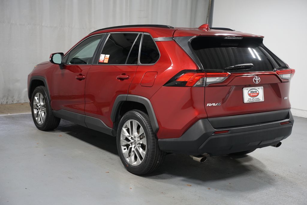 Thumbnail: 2021 Toyota RAV4 - 6