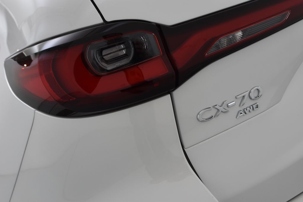 2025 Mazda CX-70 PHEV Premium Plus photo