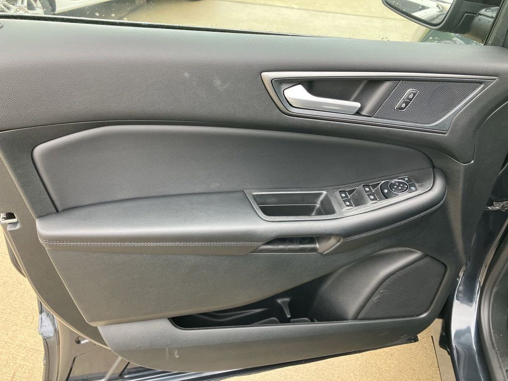 2024 Ford Edge SE photo 15
