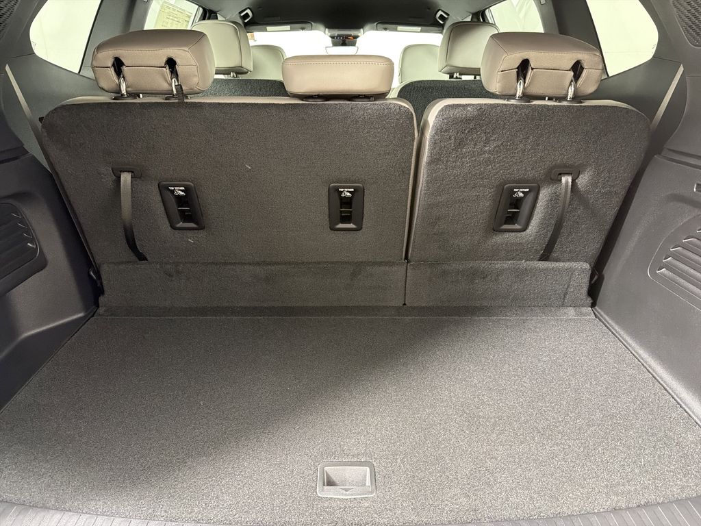 new 2026 GMC Acadia car, priced at $46,130