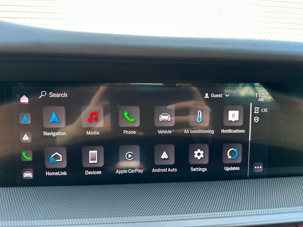 Thumbnail: 2023 Porsche 911 - 28