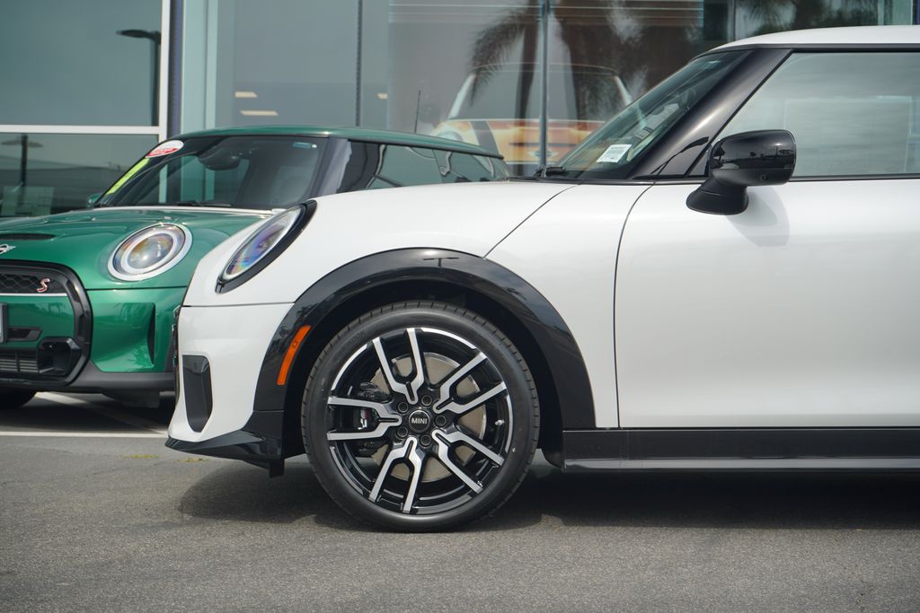 Thumbnail: 2026 MINI Cooper - 3