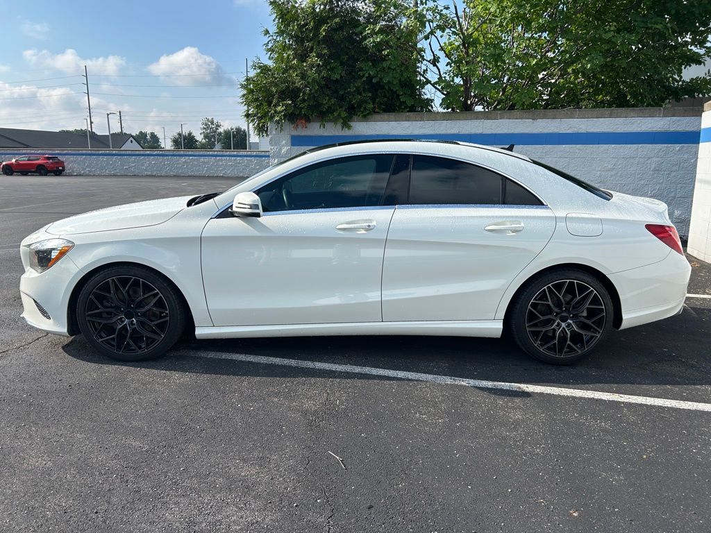 Thumbnail: 2017 Mercedes-Benz CLA - 2