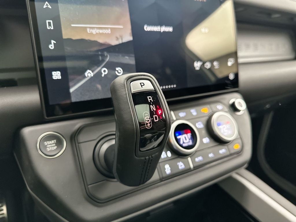 Thumbnail: 2026 Land Rover Defender - 12