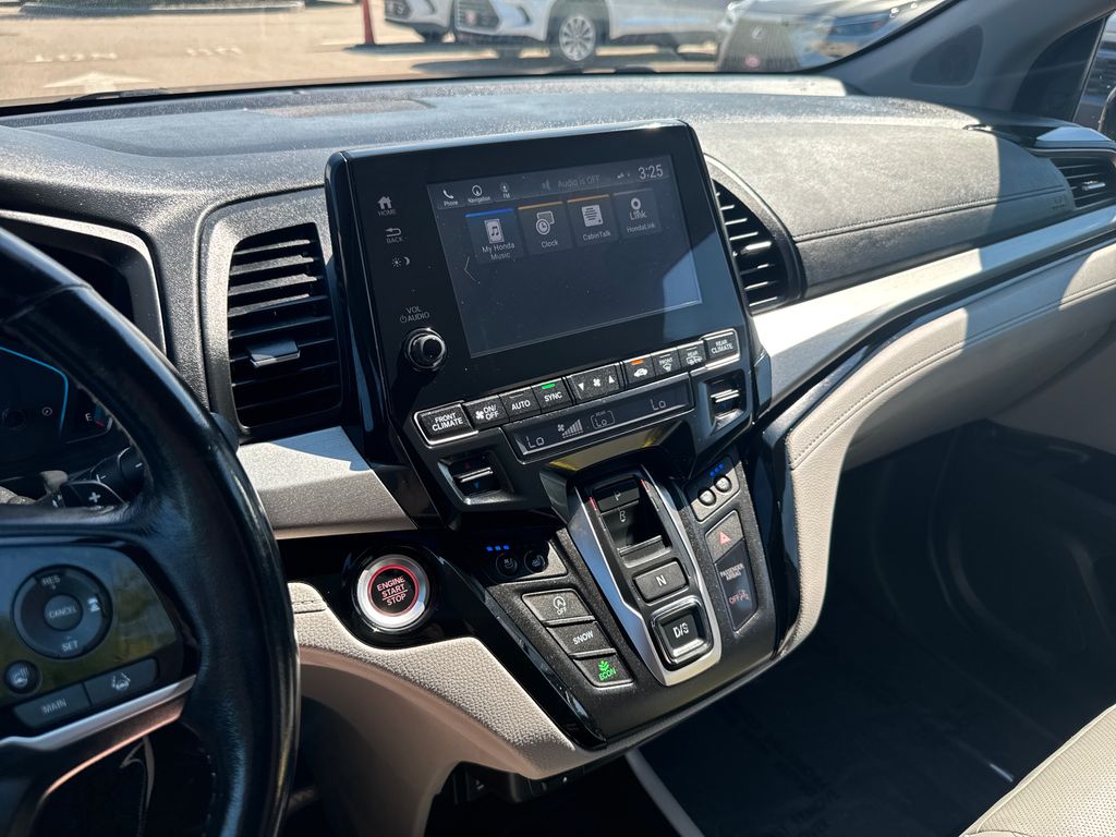 Used 2018 Gray Honda Elite image 24