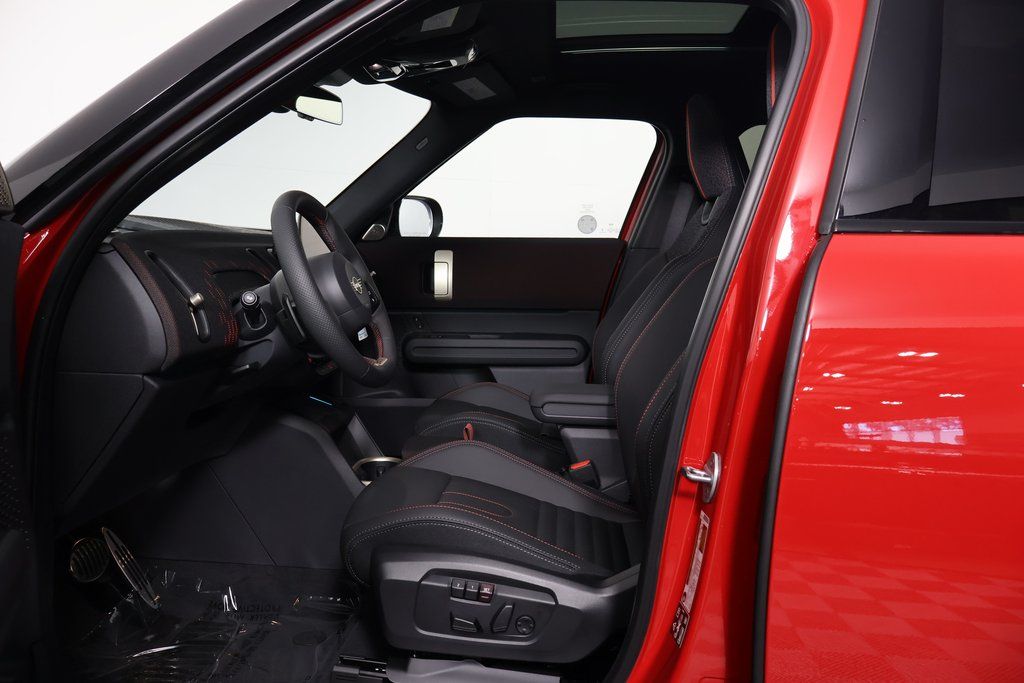 Thumbnail: 2027 MINI Cooper Countryman - 5