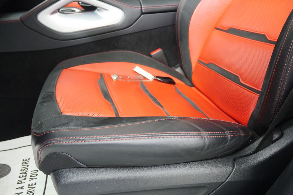 Thumbnail: 2023 Mercedes-Benz GLE - 9