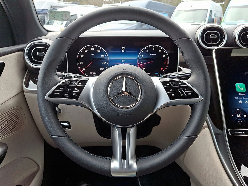 Thumbnail: 2025 Mercedes-Benz GLC - 14