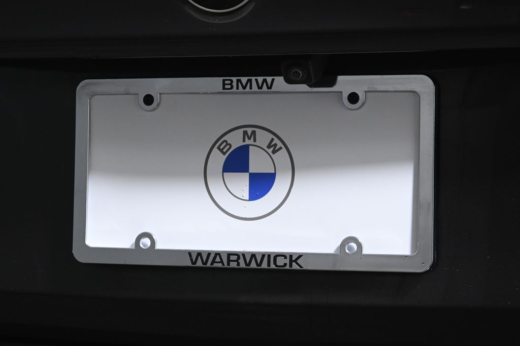 Thumbnail: 2022 BMW 5 Series - 14