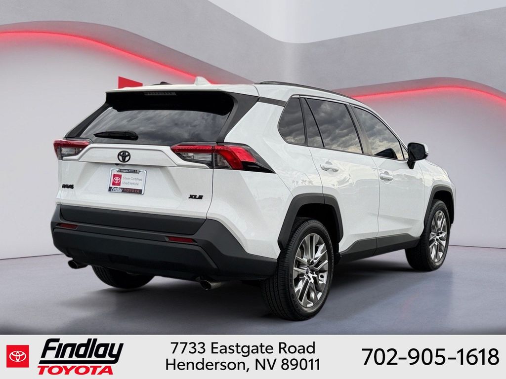 Used 2020 Toyota RAV4 SUV