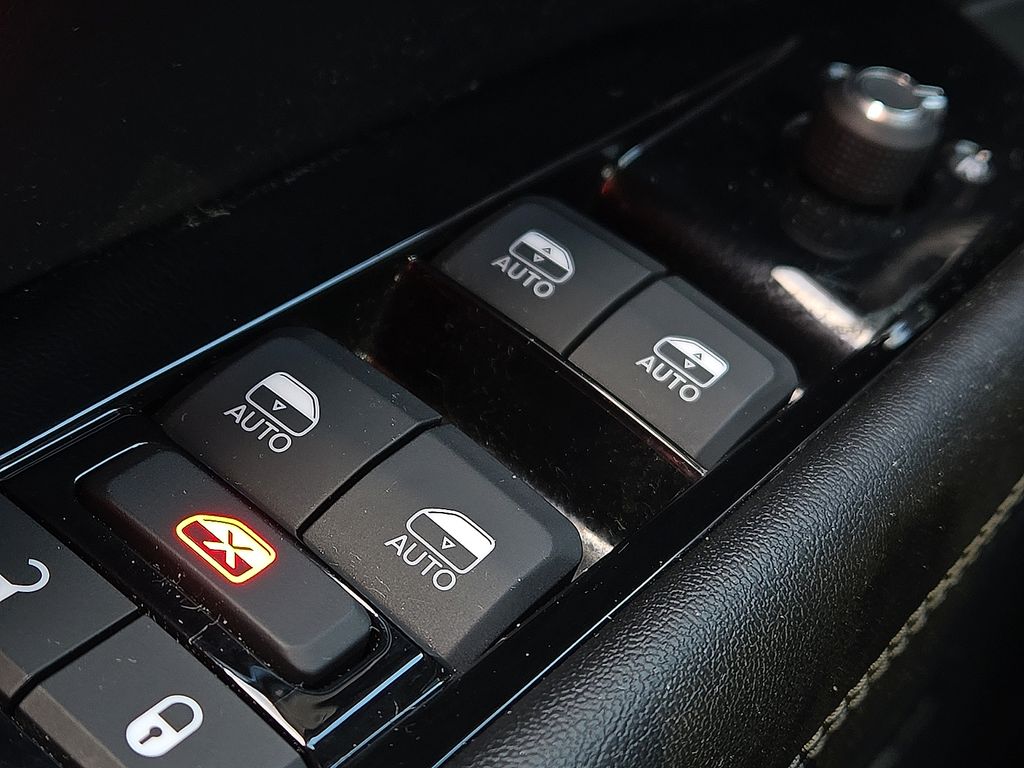 Used 2024 Jeep Wagoneer L For Sale in Farmington, AR