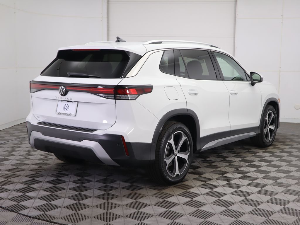 Thumbnail: 2026 Volkswagen Tiguan - 5