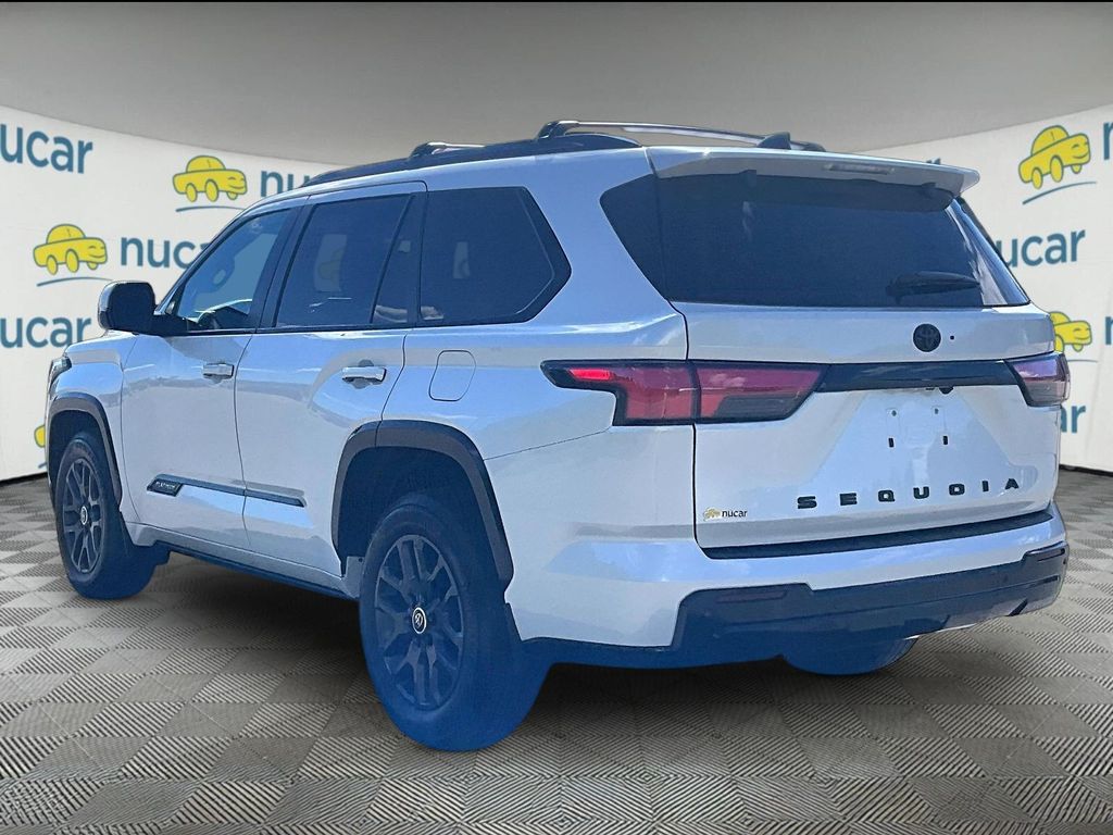 2024 Toyota Sequoia — photo 4