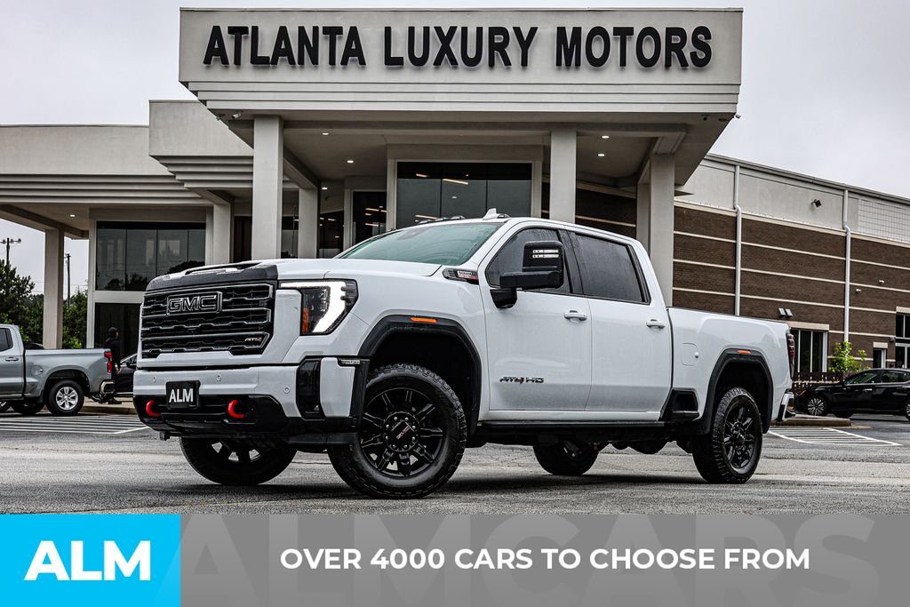 Used 2025 White GMC AT4 image 3