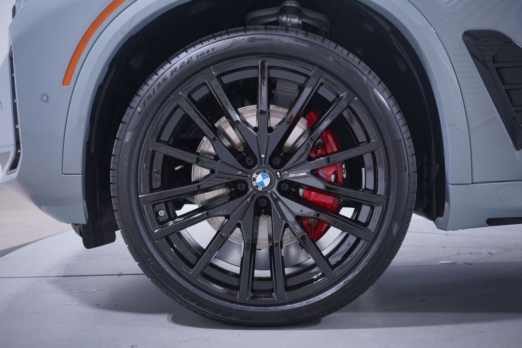 Thumbnail: 2026 BMW X5 - 2