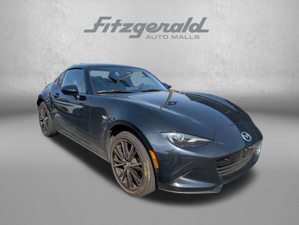 2025 Mazda MX-5 Miata RF Grand Touring RWD