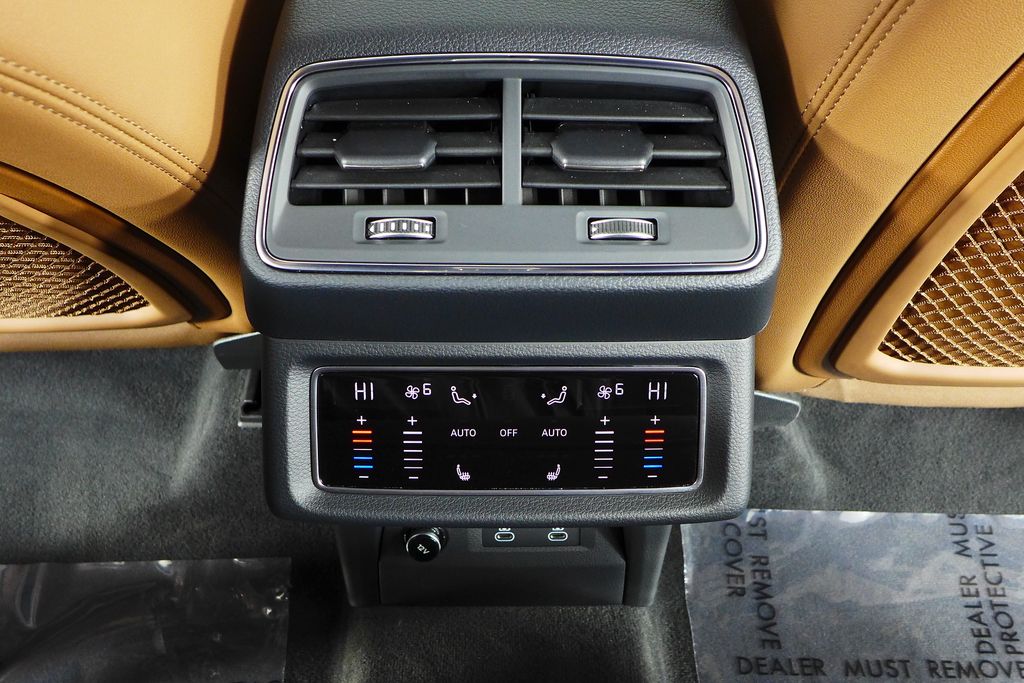 Thumbnail: 2024 Audi Q8 e-tron - 24