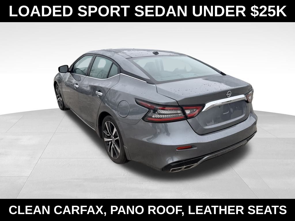 View vehicle photo 5