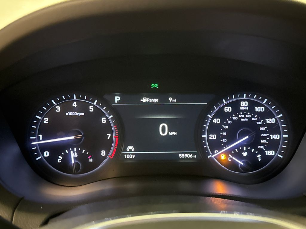 Used 2018 Black Genesis 3.3T Sport image 17
