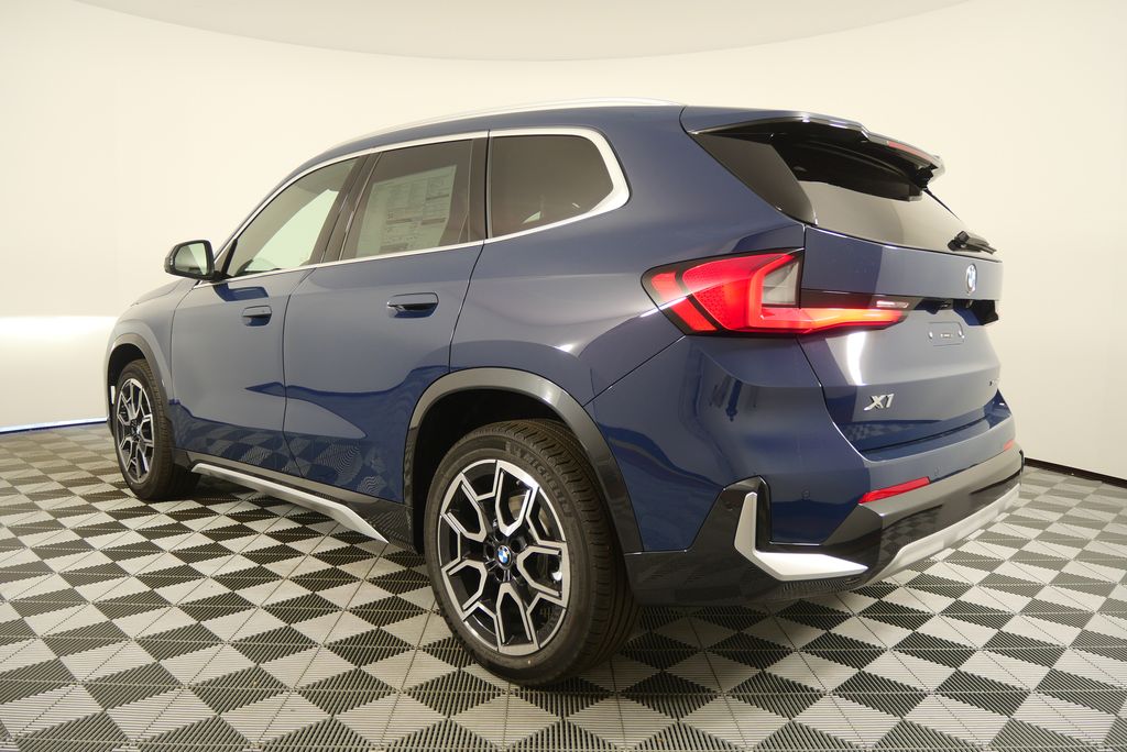 Thumbnail: 2026 BMW X1 - 5