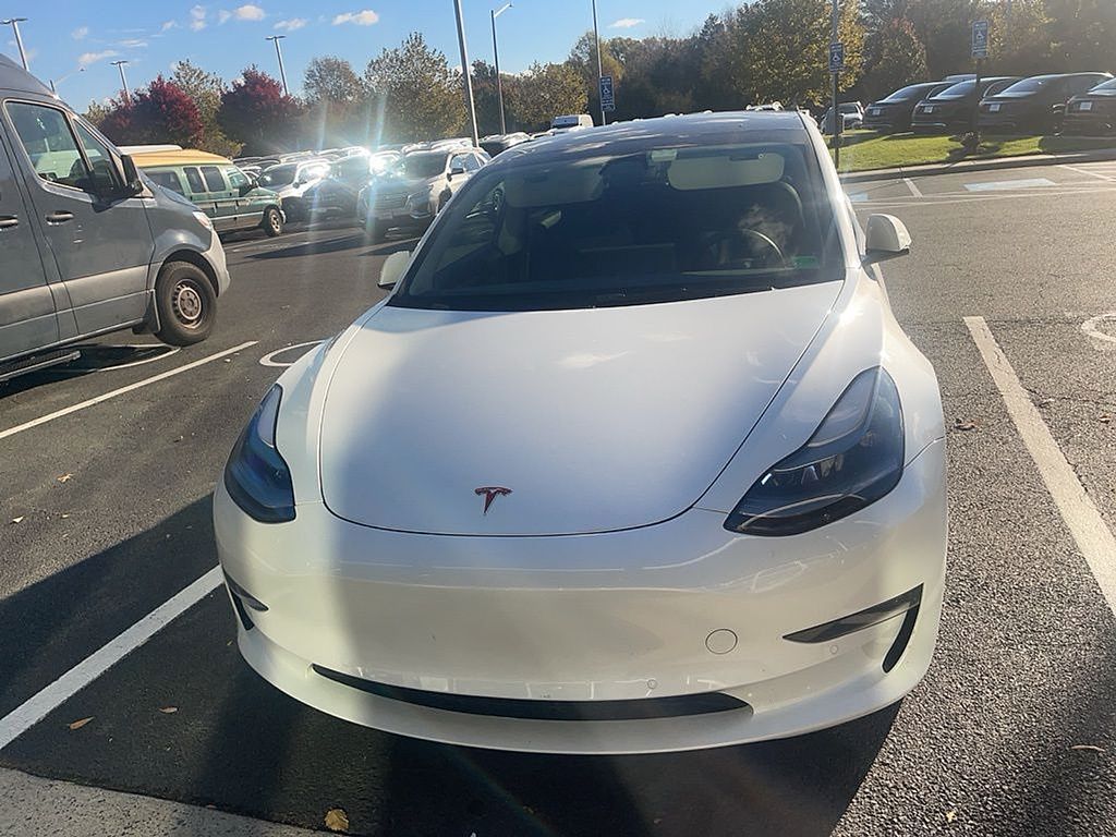 Thumbnail: 2022 Tesla Model 3 - 2