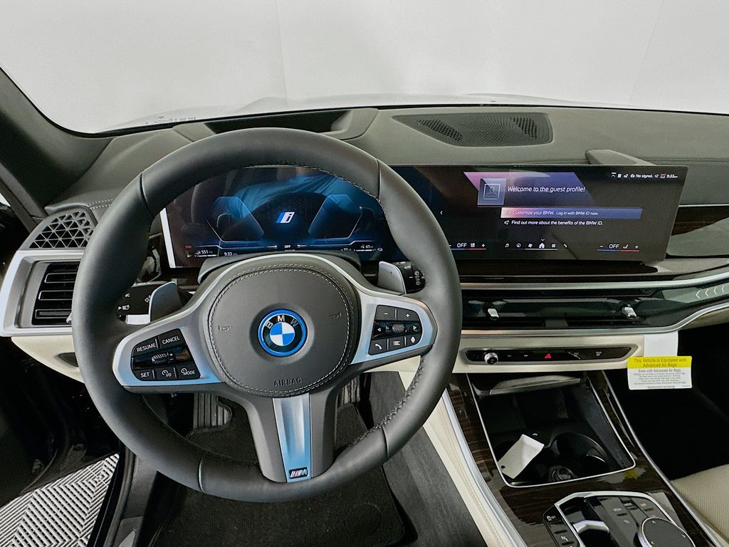 Thumbnail: 2026 BMW X5 - 10