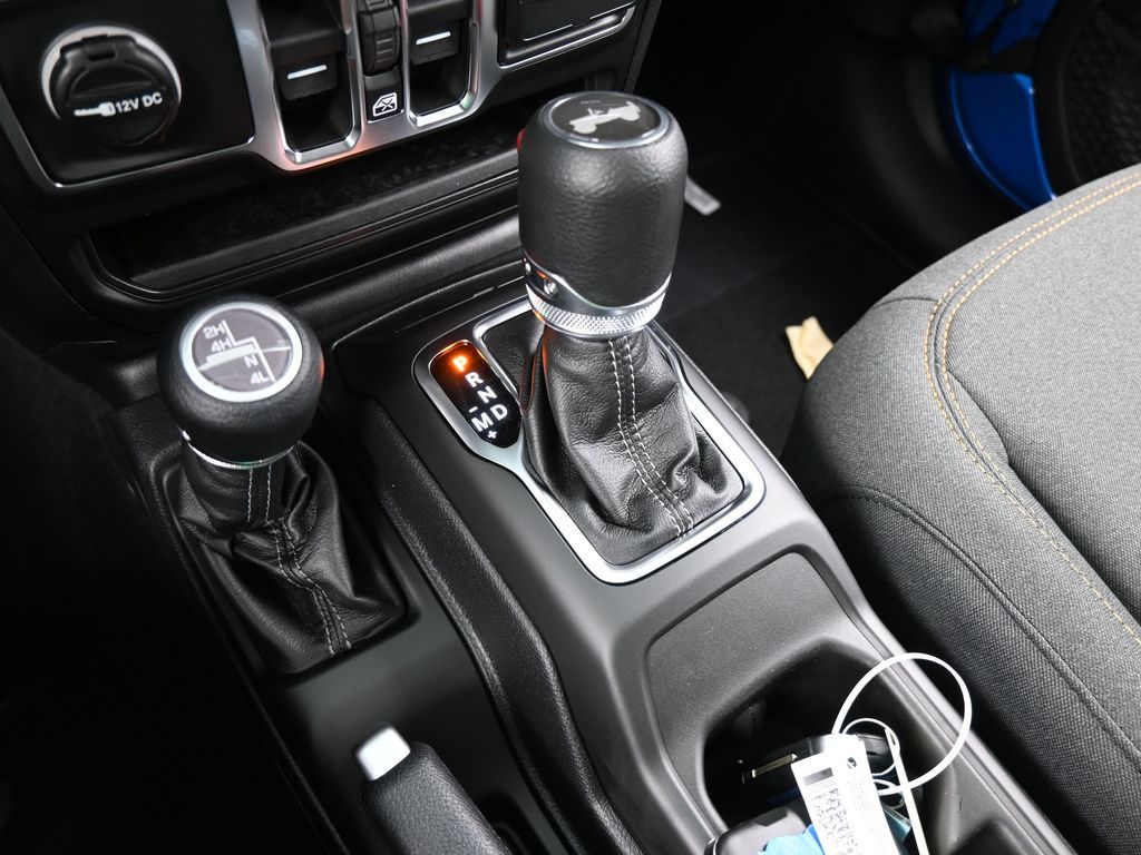 New 2026 Hydro Blue Pearl Coat Jeep Sport image 21