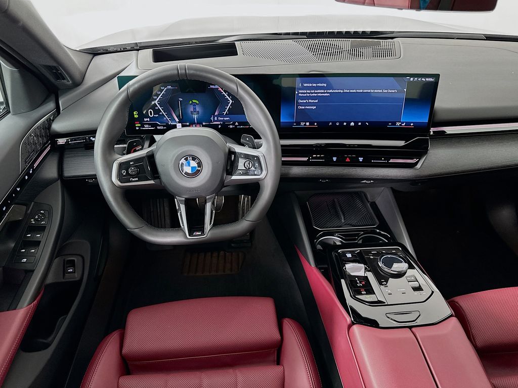 Thumbnail: 2025 BMW 5 Series - 23