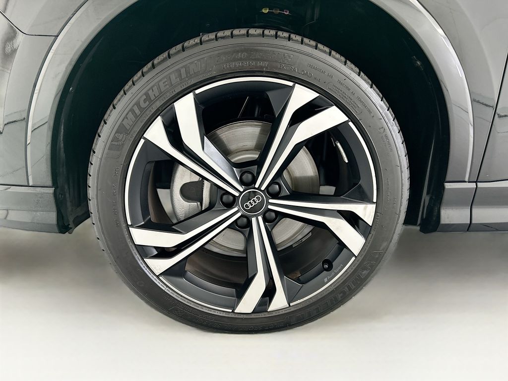 Thumbnail: 2023 Audi Q3 - 29
