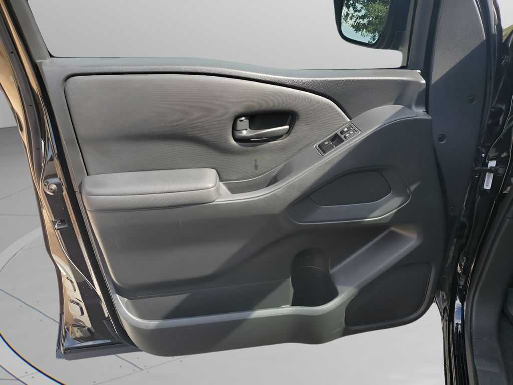 Used Car 2022 Nissan Frontier  S For Sale Under $25,000 In Austin, Texas