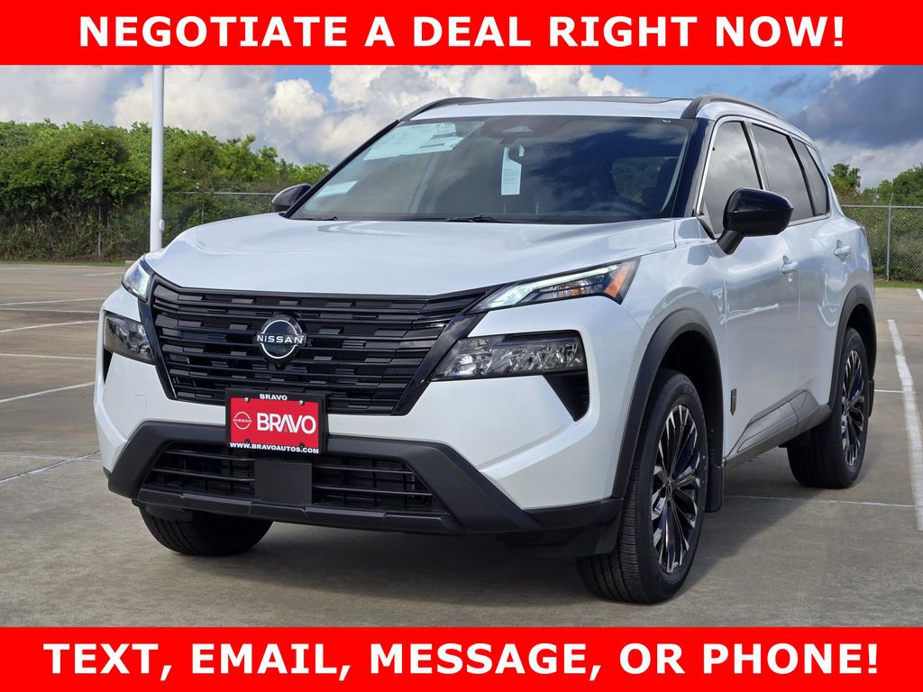 2026 Nissan Rogue Dark Armor