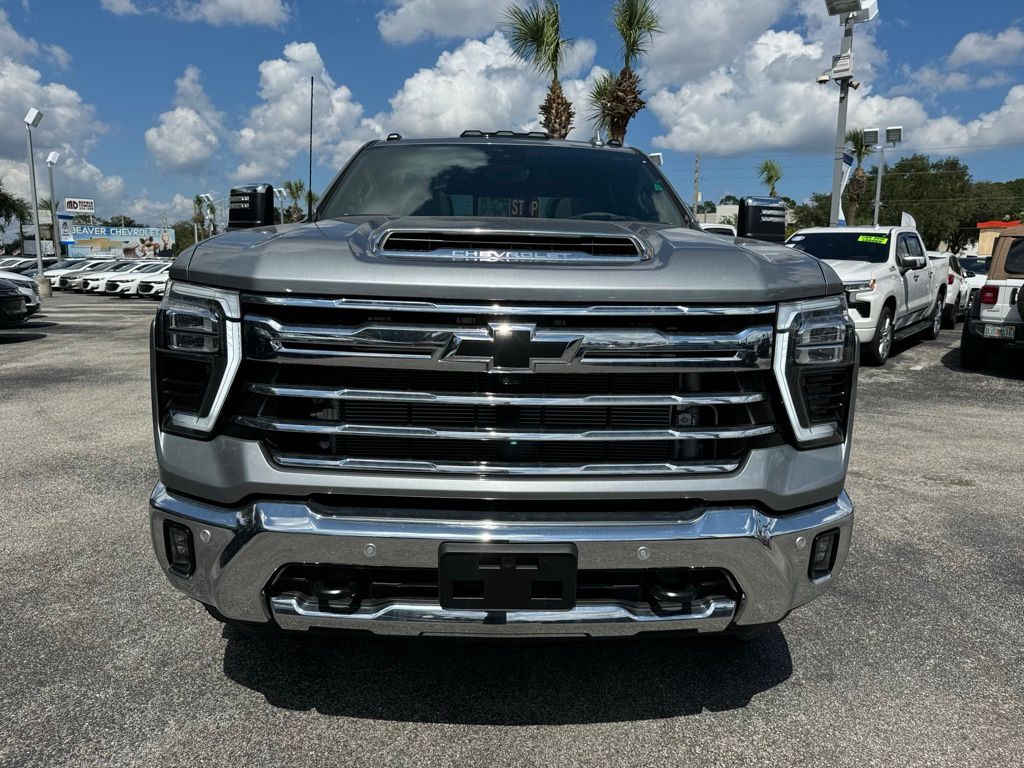 2024 Chevrolet Silverado 3500HD LTZ 3