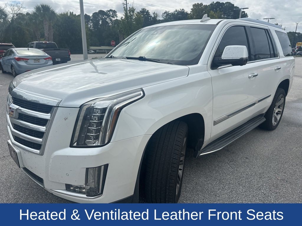 2016 Cadillac Escalade Luxury Collection