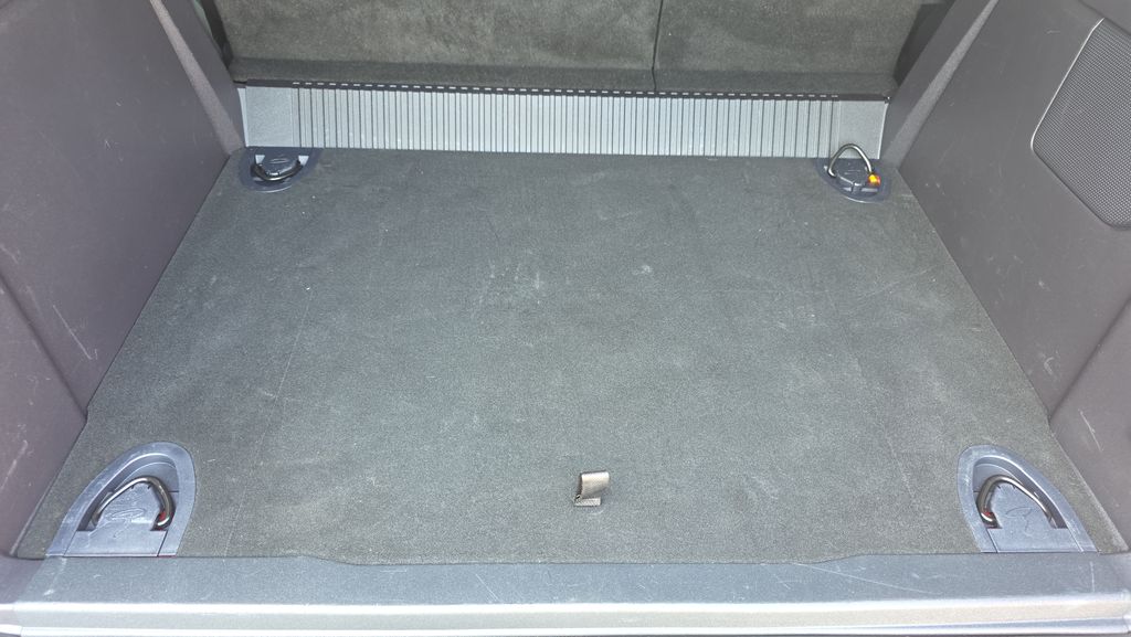 Certified Used 2023 Red Ford Base image 45