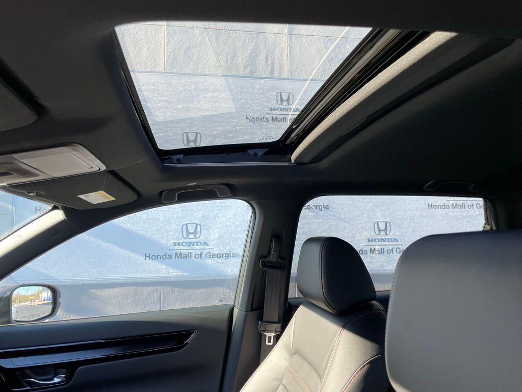 2025 Honda CR-V Sport Touring 30